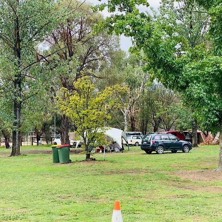 Corryong Caravan Park Formally Mt Mittamatite Caravan Park Extérieur photo